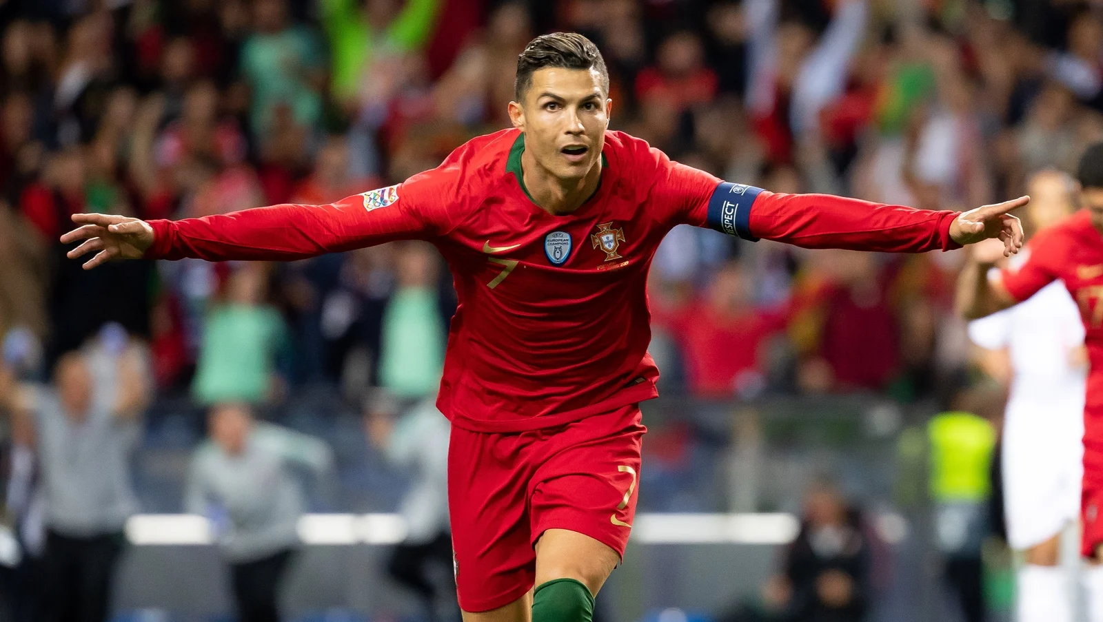 Các cầu thủ MU rất mong chờ được tập luyện và thi đấu cùng Ronaldo